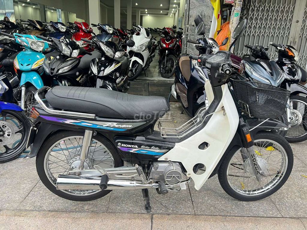 Honda dream 1995 zing nguyên bản mới 80% Bstp cc. Mua bán Xe máy tại Quận Tân Phú Tp Hồ Chí Minh được đăng bởi Tuanduy hình 4
