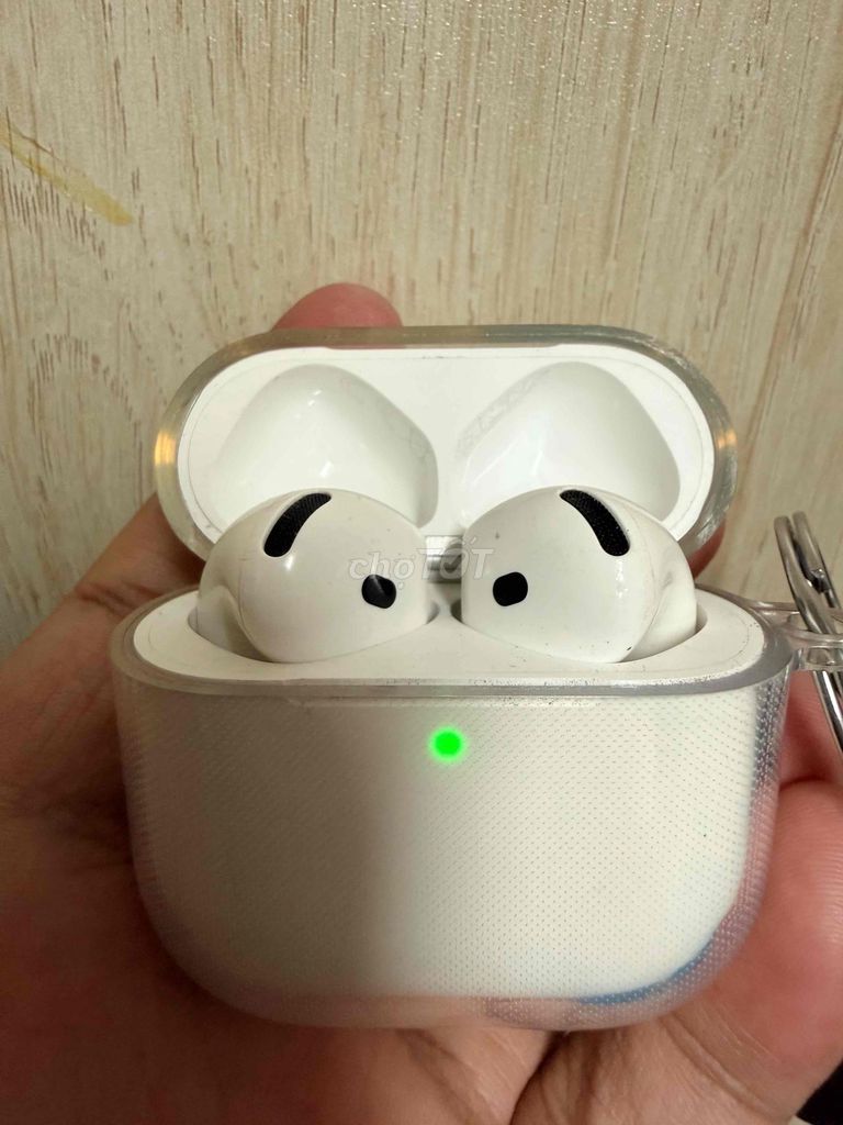 Tai nghe Apple AirPods 4. Mua bán Tivi, Âm thanh tại Quận 1 Tp Hồ Chí Minh được đăng bởi Lục Phúc hình 1