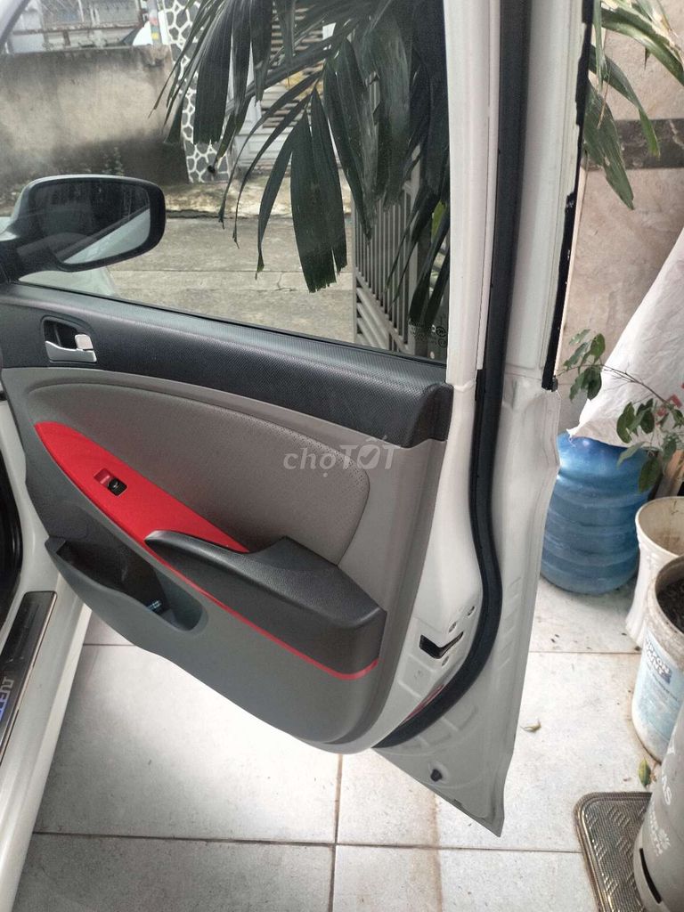 Giá nào cũng bán Hyundai accent 2011 số tự động. Mua bán Ô tô tại Thành phố Biên Hòa Đồng Nai được đăng bởi Dương  hình 6