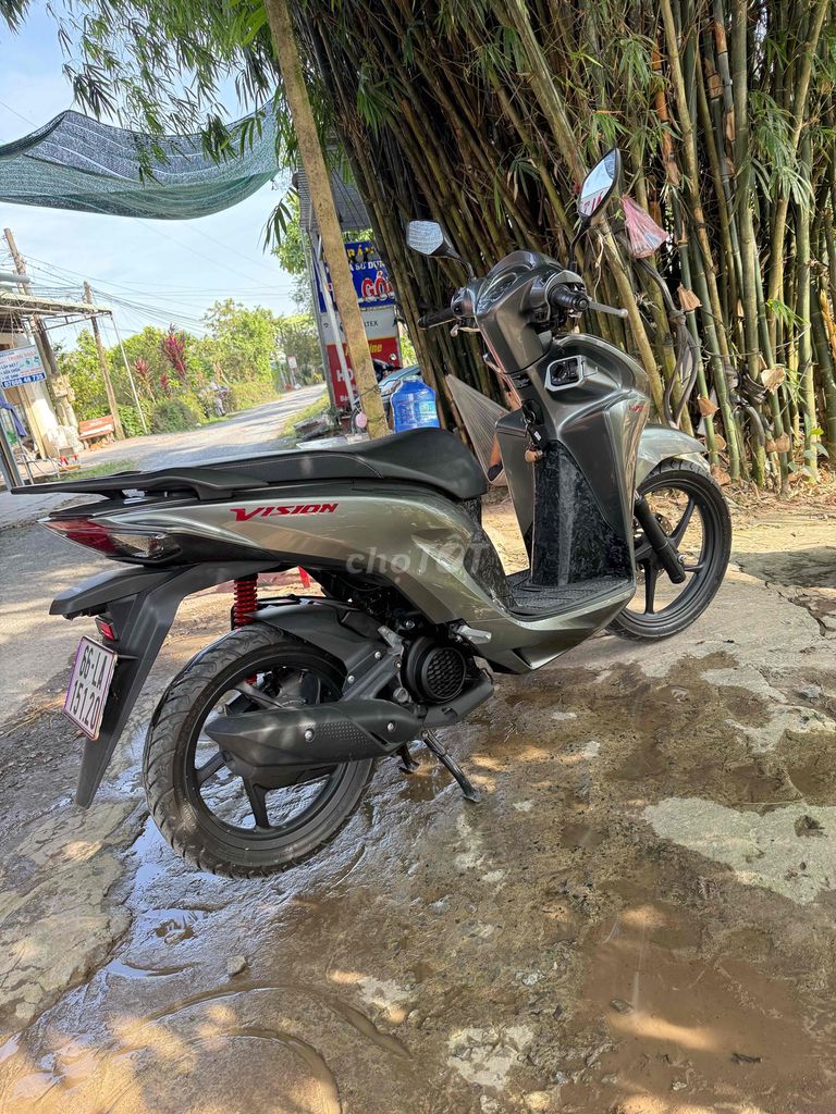 Honda Vision 2024 Xám ghi 4000 km. Mua bán Xe máy tại Huyện Lai Vung Đồng Tháp được đăng bởi Hoài Tính hình 5