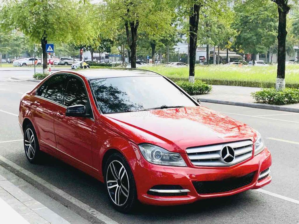 Mercedes Benz C Class 2013 C200 - 110000 km. Mua bán Ô tô tại Quận Thanh Xuân Hà Nội được đăng bởi Cường trần hình 1