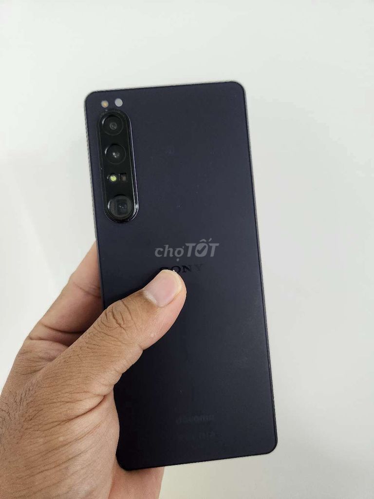 Sony Xperia 1 mark 4 tím 2 sim. Mua bán Điện thoại tại Quận Liên Chiểu Đà Nẵng được đăng bởi Đặng Nam hình 1