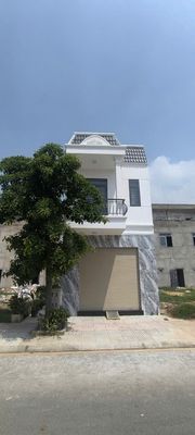 BÁN NHÀ 1T1L CÁCH KCN VSIP 3 CHỈ VÀI PHÚT – SHR – GIÁ CHỈ 2,2 TỶ