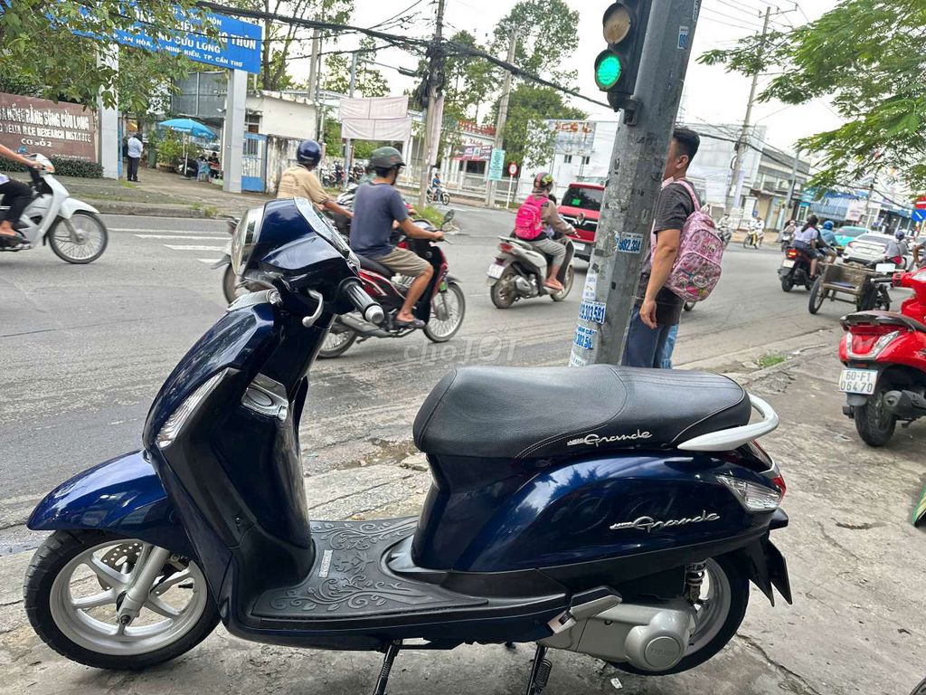 Grande Fi ( e có bán góp ). Mua bán Xe máy tại Quận Ninh Kiều Cần Thơ được đăng bởi MINH THIỆN bán xe trả góp hình 3