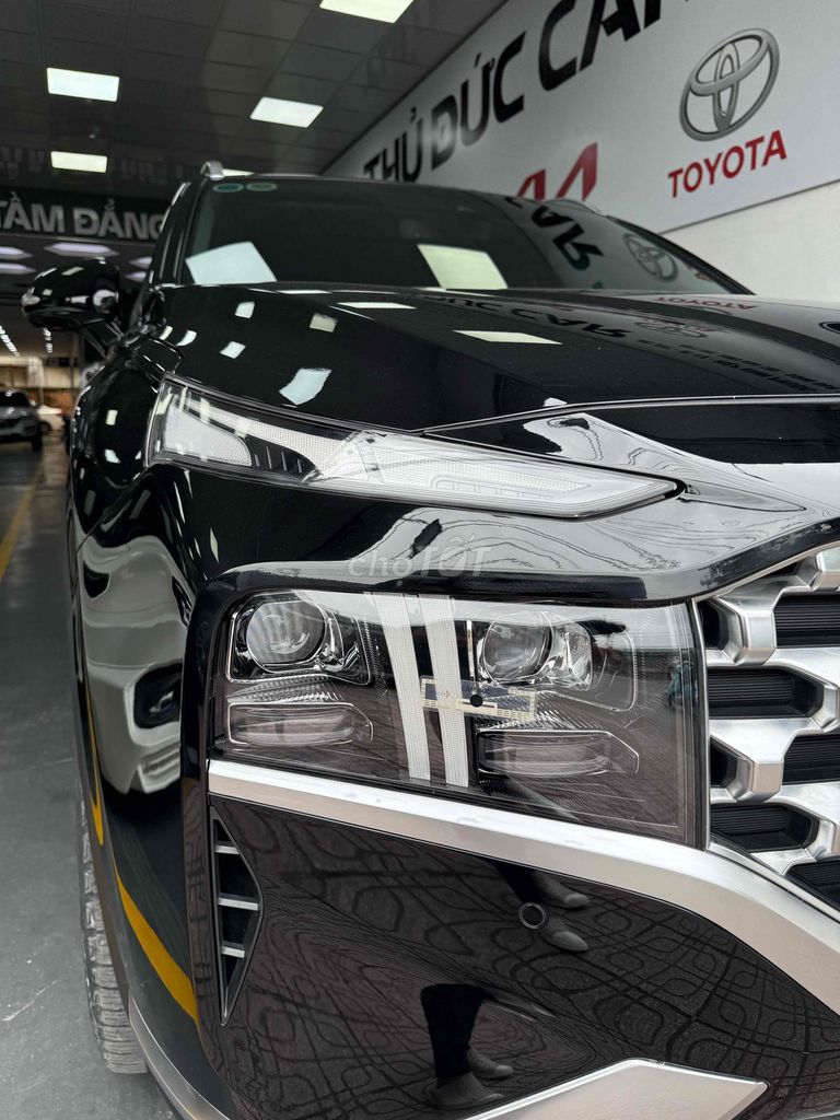 Hyundai Santafe 2022 2.2D Premium Đen 65.000km. Mua bán Ô tô tại Thành phố Thủ Đức Tp Hồ Chí Minh được đăng bởi Bá Lộc hình 6
