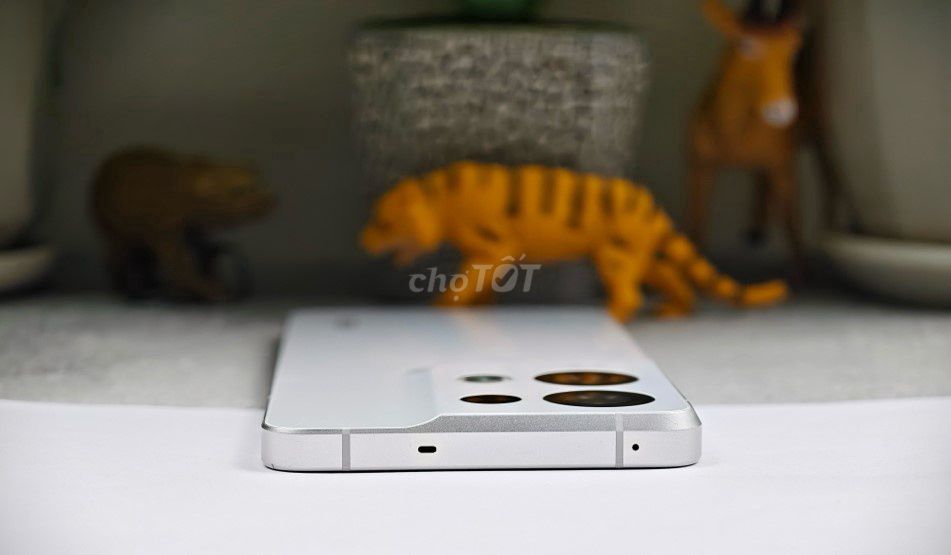 Oppo Reno8 Pro plus 5G 256GB Trắng. Mua bán Điện thoại tại Huyện Quế Võ Bắc Ninh được đăng bởi Bat tu Hoa hình 1