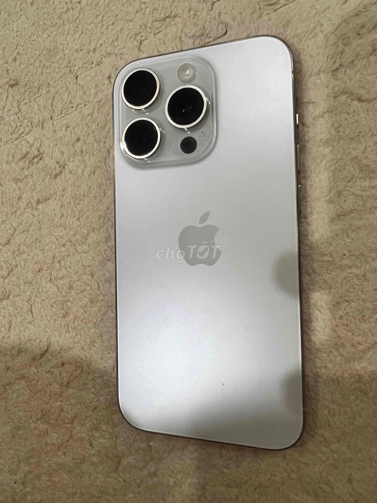 Iphone 15 Pro 128gb VNA. Mua bán Điện thoại tại Huyện Gia Lâm Hà Nội được đăng bởi Huy Nguyen hình 1