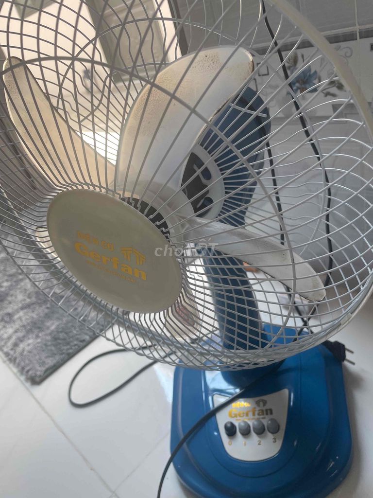 quạt mới 99% kcn phong nẫm. Mua bán Quạt tại Huyện Giồng Trôm Bến Tre được đăng bởi Võ Hoàng Giangg hình 1