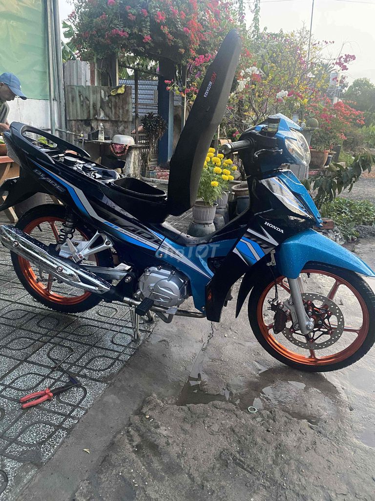 xe cần bán biển số sài gòn✅. Mua bán Xe máy tại Huyện Củ Chi Tp Hồ Chí Minh được đăng bởi Phạm Trí Hải  hình 2