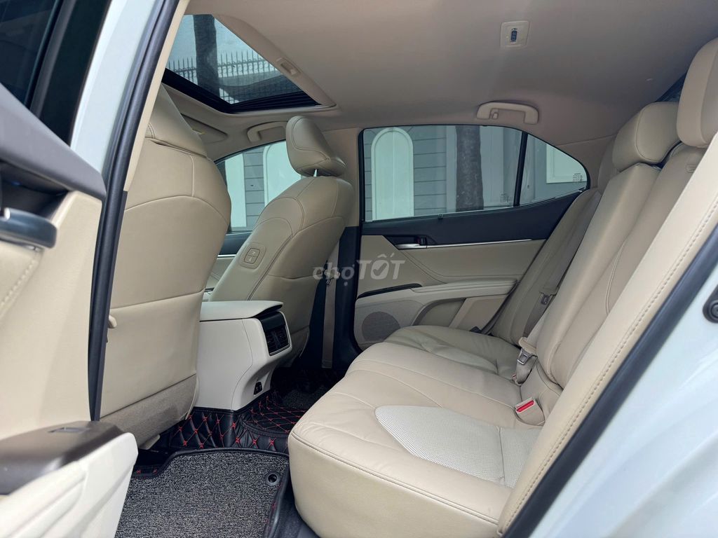 Toyota Camry 2021 2.5Q - 56000 km. Mua bán Ô tô tại Thành phố Dĩ An Bình Dương được đăng bởi Siêu Thị Ô Tô Bình Dương  hình 20