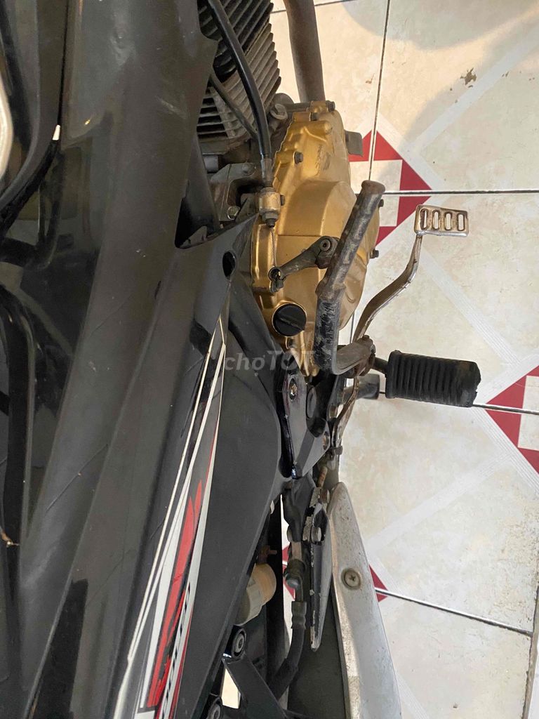 SUZUKI SaTria máy ngon. Mua bán Xe máy tại Thành phố Rạch Giá Kiên Giang được đăng bởi Tân hình 4