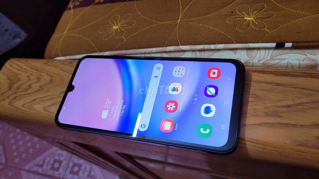 Bán Samsung galaxy A15 128GB Ram 8GB 2 triệu rưỡi