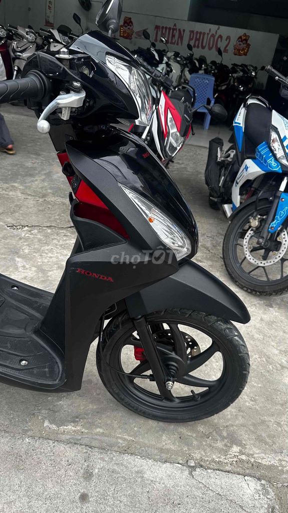 Honda Vision màu Đen. Mua bán Xe máy tại Huyện Chợ Mới An Giang được đăng bởi Cửa hàng xe Thiên Phước 2 hình 11