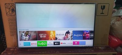 Smart Tivi Samsung 43inch 4K giọng nói, mẫu 2019