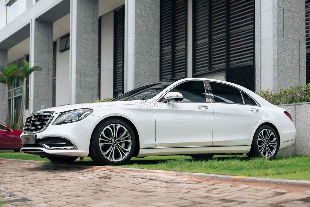 MERCEDES S450L model 2018 giá tốt. Mua bán Ô tô tại Quận 7 Tp Hồ Chí Minh được đăng bởi Tiền Bùi LONGANH  hình 4