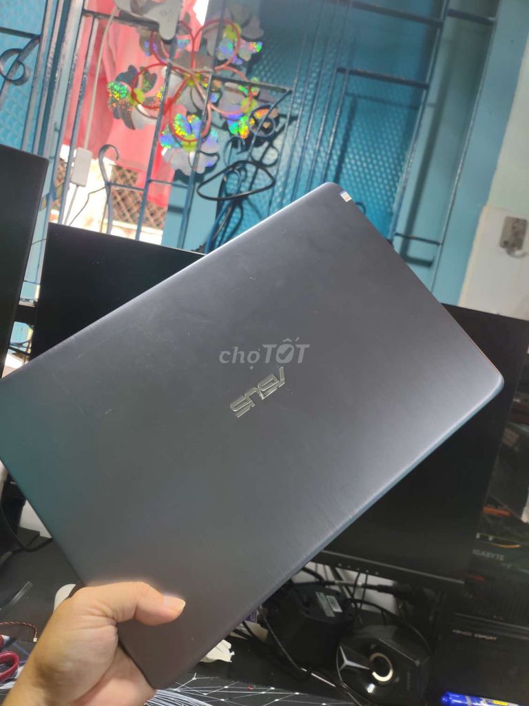 ASUS Vivobook S15 X510UA i7-7500U 8GB/128GB Xám. Mua bán Laptop tại Thành phố Vũng Tàu Bà Rịa - Vũng Tàu được đăng bởi Nguyễn Lộc hình 1