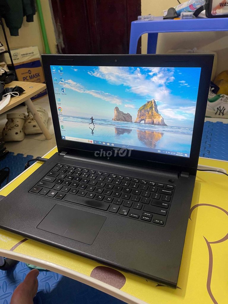 Cá nhân thanh lý laptop văn phòng