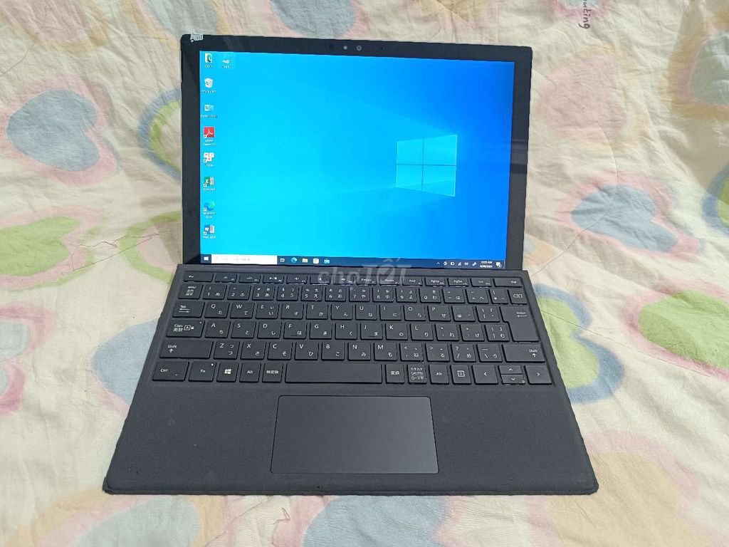 SURFACE PRO 4 , Core M3-6Y30 /4GB/128GB 12.3" 3k