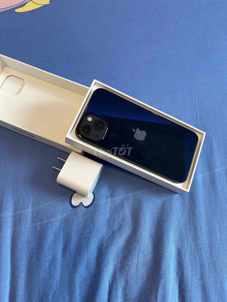 iPhone 13 256G Pin 92% Mã QTế Zin Full Có Bao Xài. Mua bán Điện thoại tại Quận Tân Bình Tp Hồ Chí Minh được đăng bởi THẦN TÀI MAY MẮN hình 1