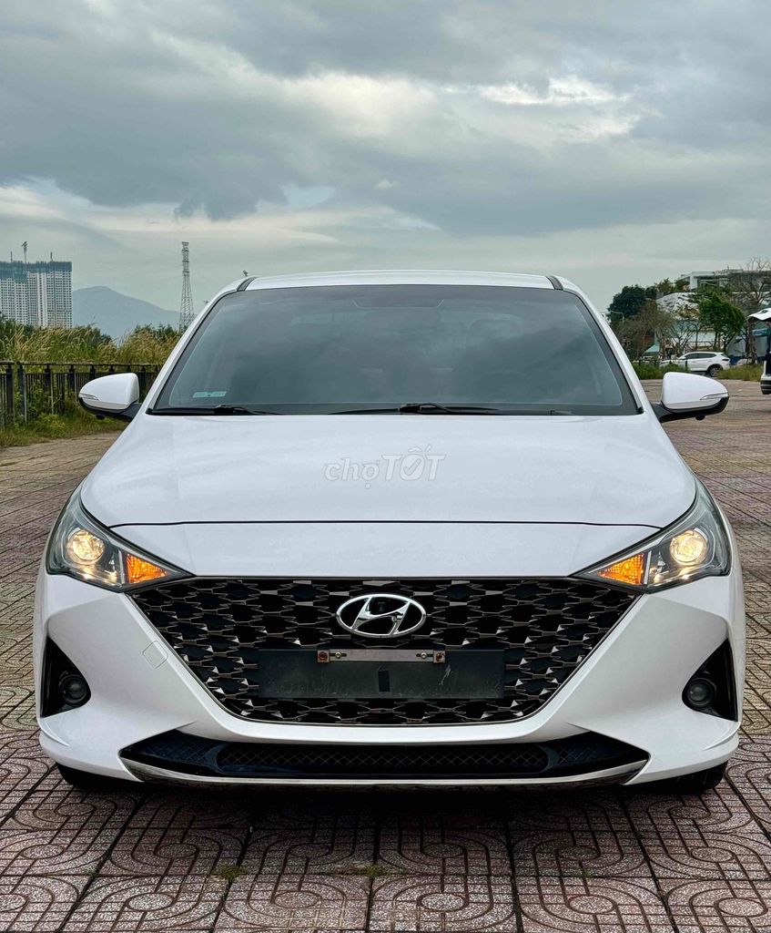 Hyundai Accent 2023 1.4 AT - 23000 km. Mua bán Ô tô tại Quận Cẩm Lệ Đà Nẵng được đăng bởi nguyễn văn khoa hình 3