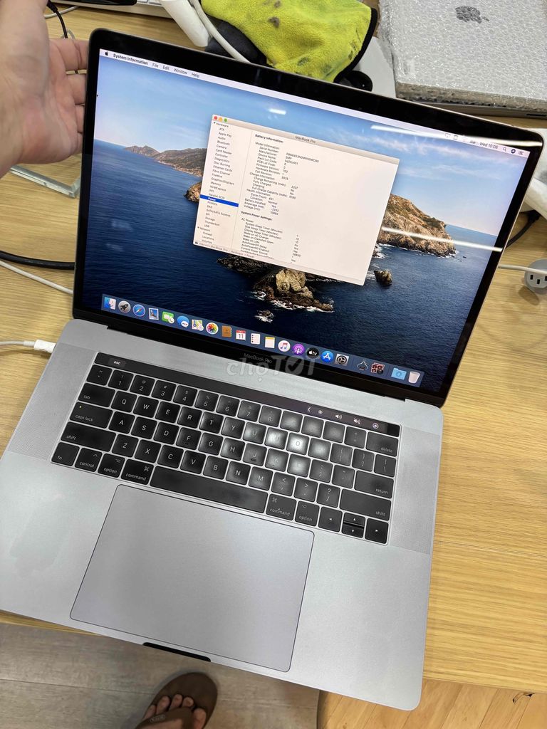 Macbook Pro 15" 2017 siêu rẻ