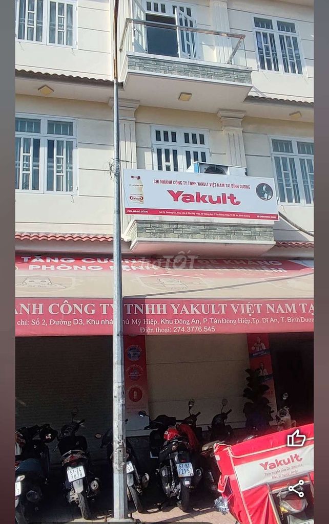 Nhận 4 chị giao sữa Yakult