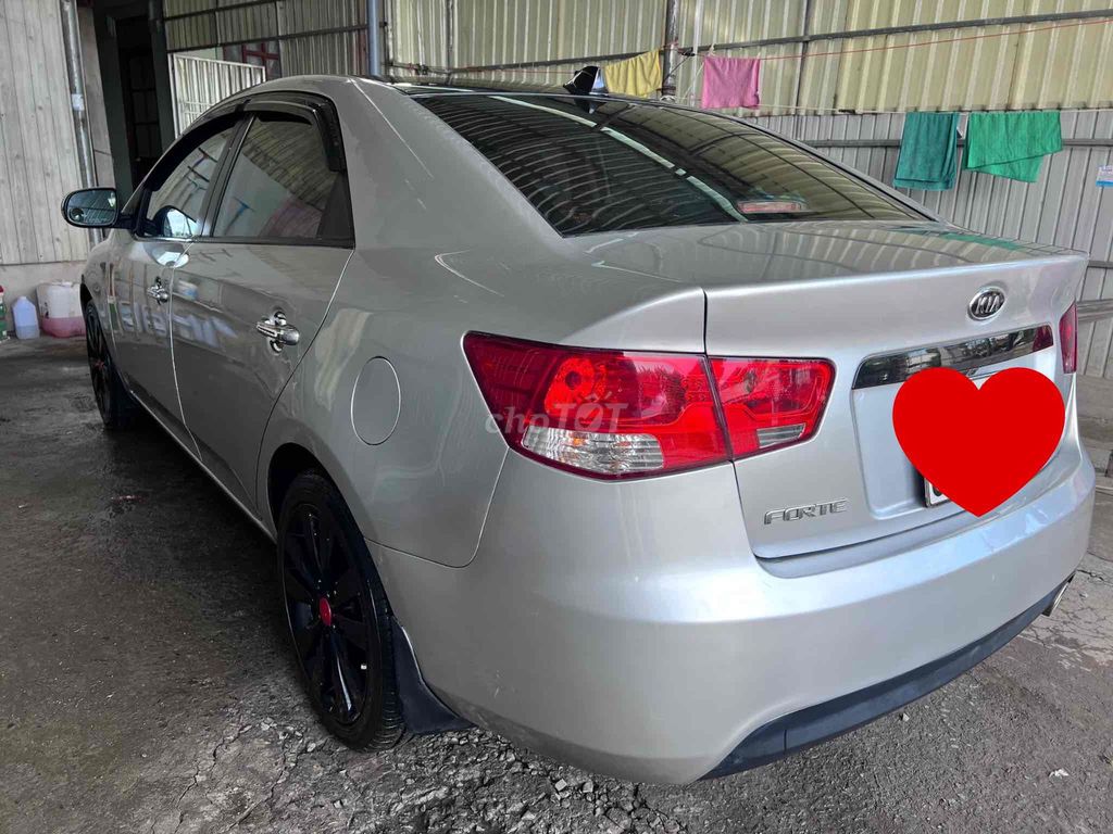 Kia Forte 2011 SX 1.6 MT - 165000 km. Mua bán Ô tô tại Thị xã Duyên Hải Trà Vinh được đăng bởi Huu Chí hình 3