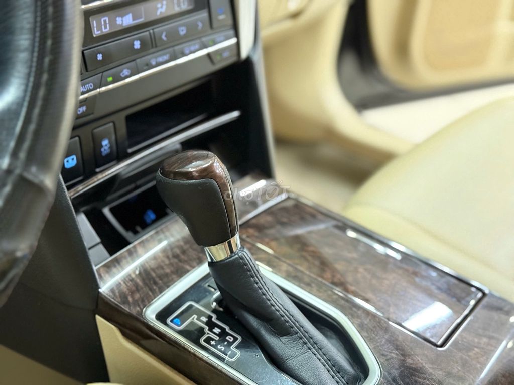 Camry 2.0E 2017 cao cấp -xe tại hãng(GIÁ CÒN GIẢM). Mua bán Ô tô tại Quận Gò Vấp Tp Hồ Chí Minh được đăng bởi Nguyễn Phi Trường Vũ hình 14