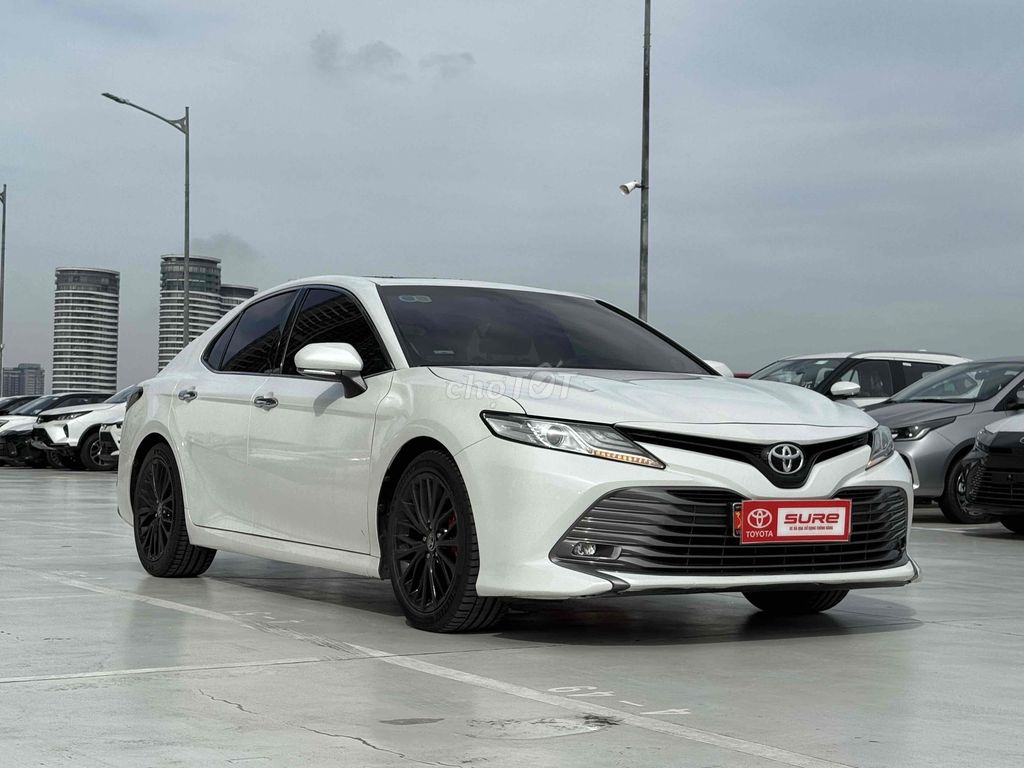 Toyota Camry 2019 2.5Q - 45000 km - Xăng Cao Cấp. Mua bán Ô tô tại Quận Bình Thạnh Tp Hồ Chí Minh được đăng bởi Công Sang hình 4