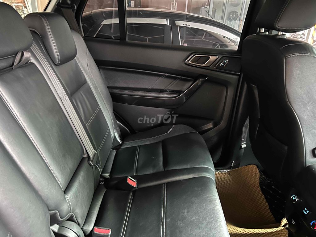 Ford Everest 2020 Titanium 2.0L AT 4WD - 87000 km. Mua bán Ô tô tại Quận Phú Nhuận Tp Hồ Chí Minh được đăng bởi Dũng sale ô tô hình 7