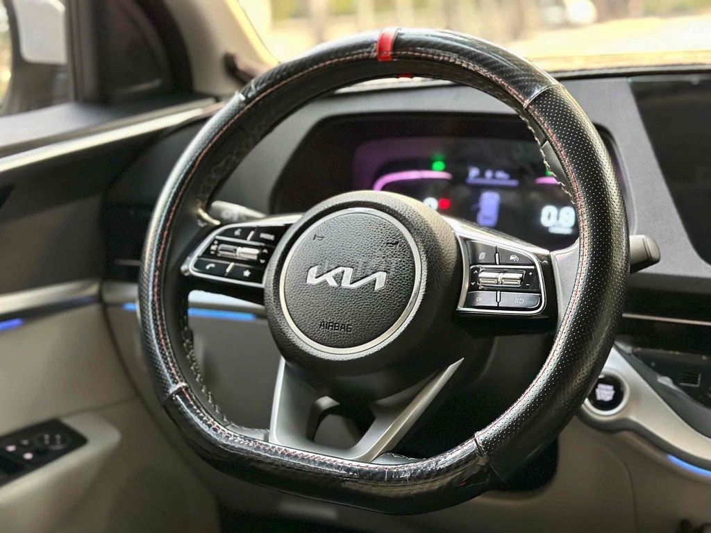 Kia Seltos 2021 1.4 DCT Premium - 2600 km