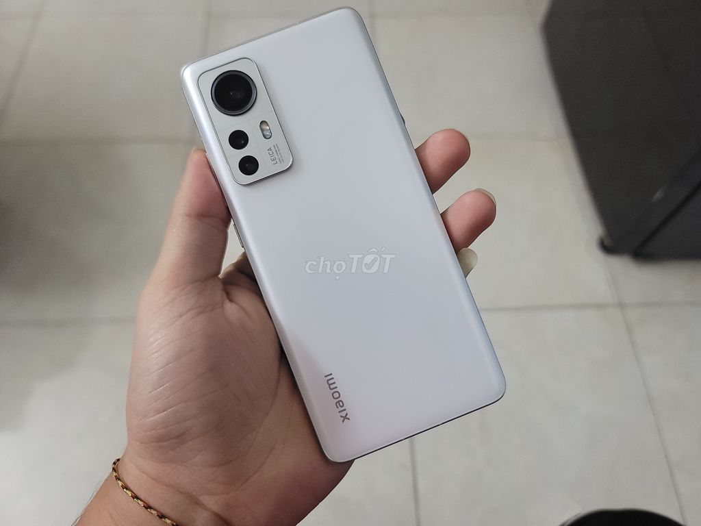 Xiaomi Mi 12S đẹp nét, kèm sạc zin 67W, 8/128GB