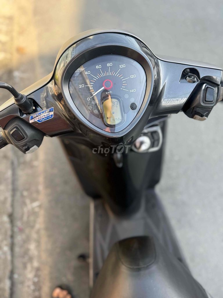 Janus 2018 Smartkey B65 GÓP CẦN CCCD Đủ 18t TRẢ 0₫. Mua bán Xe máy tại Huyện Phong Điền Cần Thơ được đăng bởi XE MÁY HOÀNG YẾN hình 3