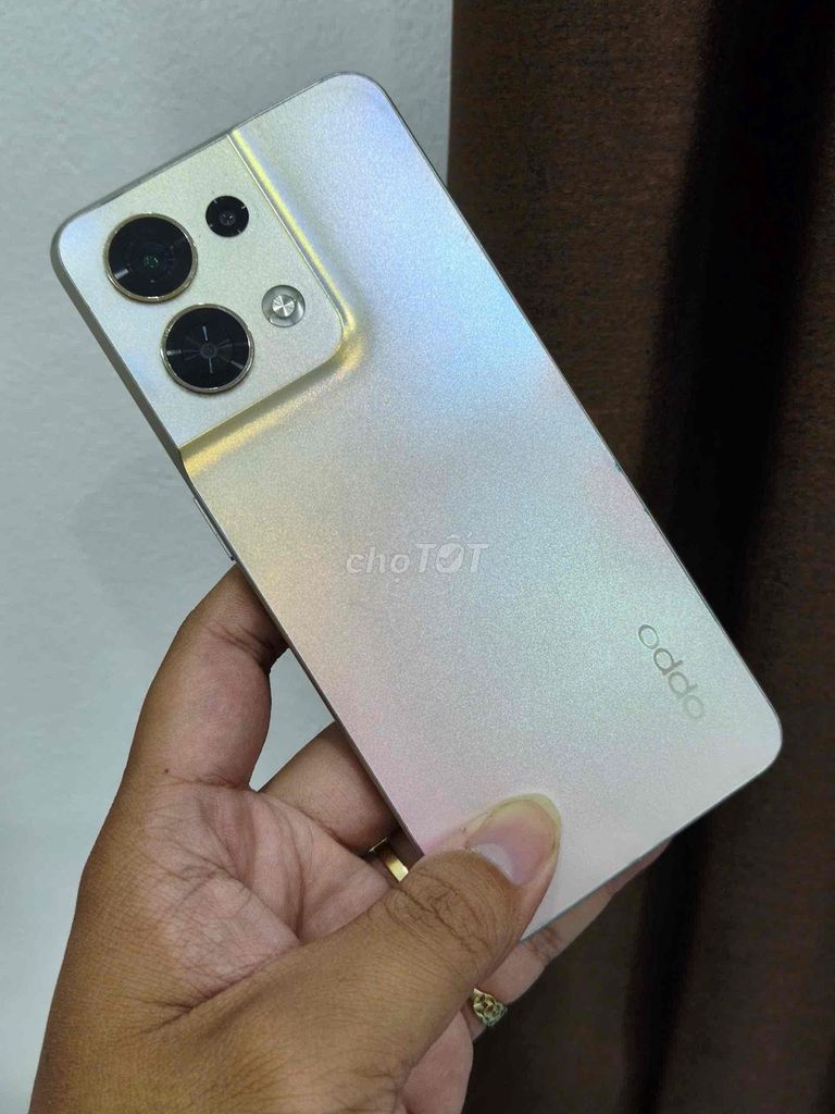 OPPO Reno 8 5G Vàng 8GB/256GB. Mua bán Điện thoại tại Huyện Tri Tôn An Giang được đăng bởi TRUONG IT hình 1