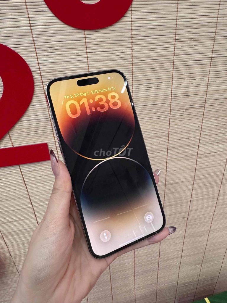 iPhone 14 Pro Max 128 - Gold. Mua bán Điện thoại tại Thành phố Rạch Giá Kiên Giang được đăng bởi Phạm Việt Hoà hình 1