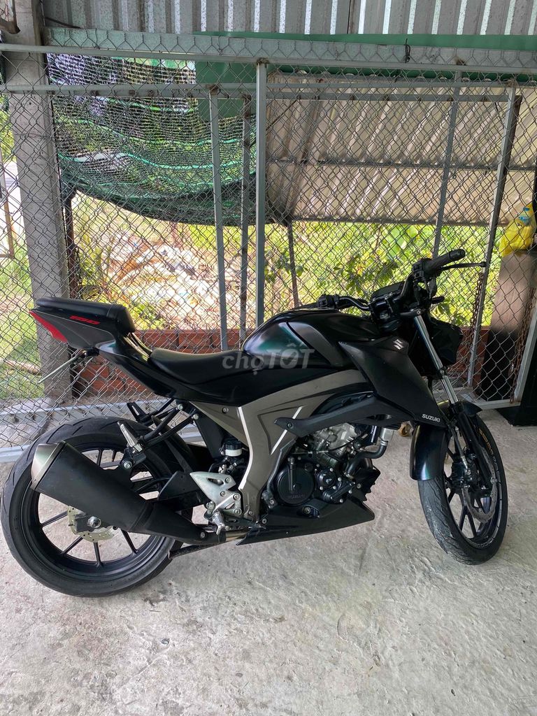 GSX S150 cần lên cc nên cần nhượng lại. Mua bán Xe máy tại Thành phố Mỹ Tho Tiền Giang được đăng bởi Truong Duc hình 4