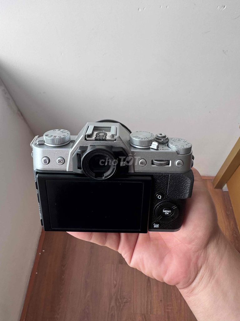 Fujifilm XT-20 còn rất đẹp. Mua bán Máy ảnh, Máy quay tại Quận Hoàng Mai Hà Nội được đăng bởi Hùng hình 1
