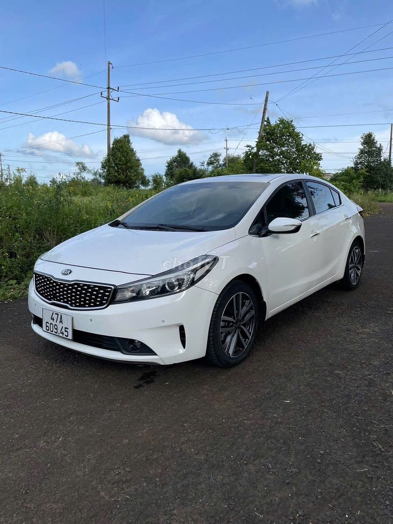 Kia Cerato 2016, cửa sổ trời. Mua bán Ô tô tại Thành phố Buôn Ma Thuột Đắk Lắk được đăng bởi Tiệm Ôtô Xe Máy Thuỷ hình 5