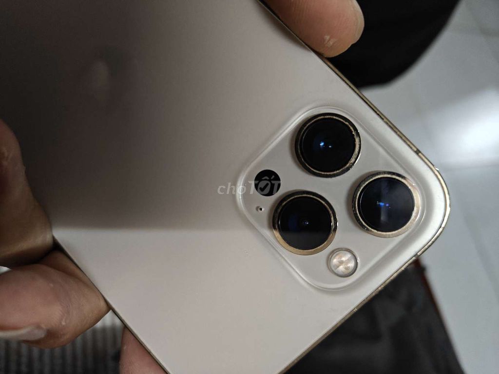 Apple iPhone 12 Pro Max Vàng VN. Mua bán Điện thoại tại Huyện Mê Linh Hà Nội được đăng bởi Quan nguyen hình 1
