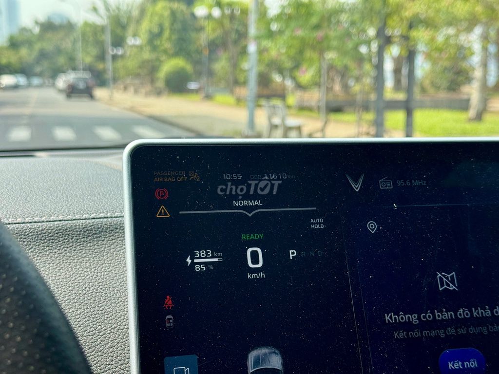 Vinfast VF8 Lux Plus 2024 -Trắng - 1v1km -Mua pin. Mua bán Ô tô tại Thành phố Thủ Đức Tp Hồ Chí Minh được đăng bởi OTOCITY hình 10