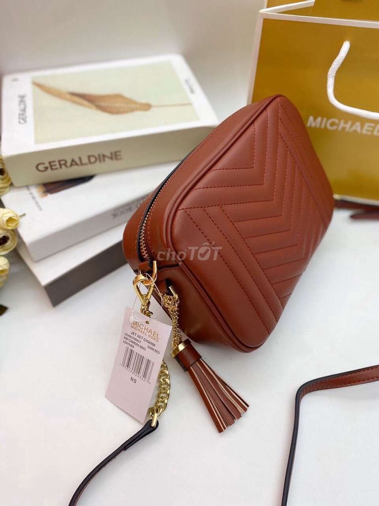 0924183216 - Túi đeo chéo Michael kors dang hộp cực đẹp