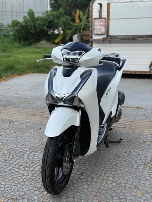 Sh 125i 2019 phanh abs cực đẹp Biển 43 1 chủ sử dụ. Mua bán Xe máy tại Quận Liên Chiểu Đà Nẵng được đăng bởi Thành Đại  