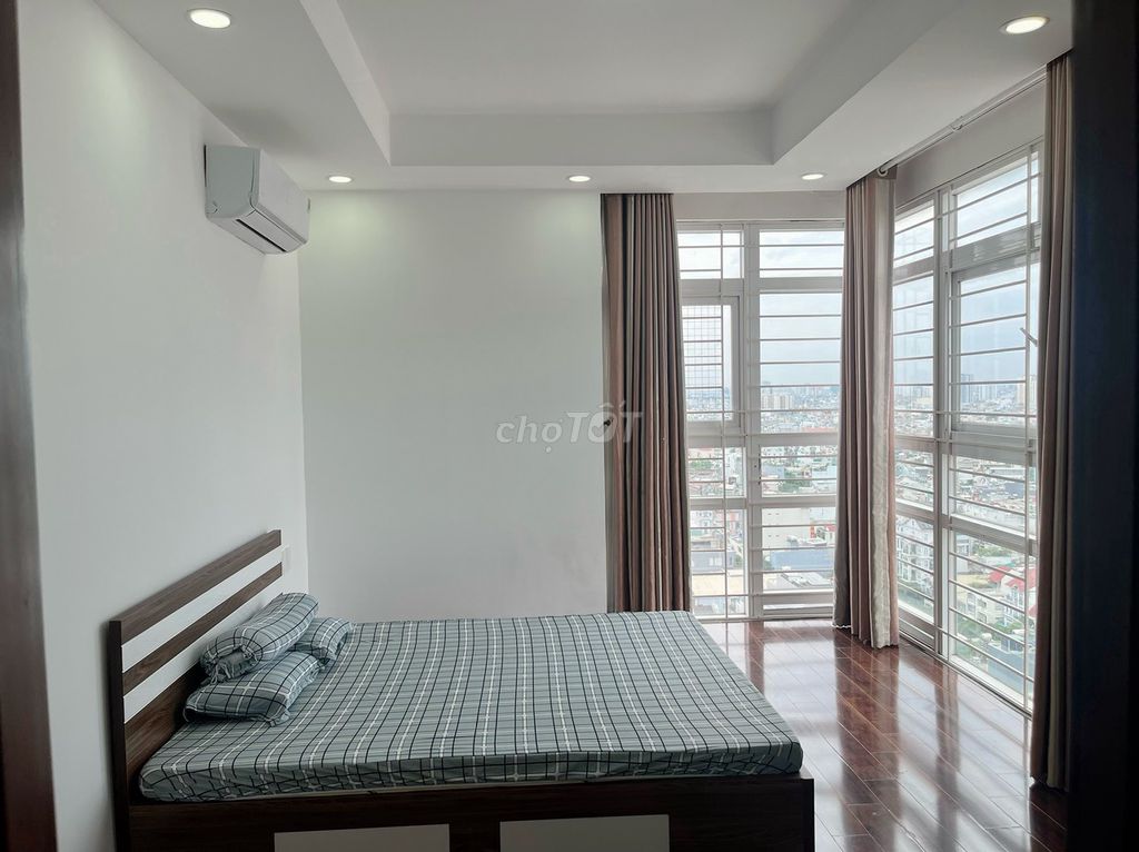 СДАЕТСЯ КВАРТИРА REPUBLIC PLAZA — 100 М², 3 ЭТАЖА, КРАСИВЫЙ ВИД, НОВЫЙ ДОМ