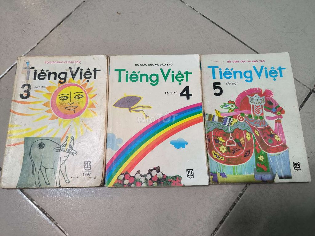 3 quyển tiếng việt xưa