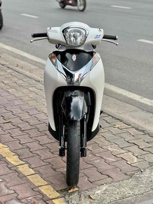 [GÓP ĐC GIỮ CAVET] SH MODE 2018-odo 18k km-pbdd. Mua bán Xe máy tại Quận 12 Tp Hồ Chí Minh được đăng bởi Bùi văn hiếu