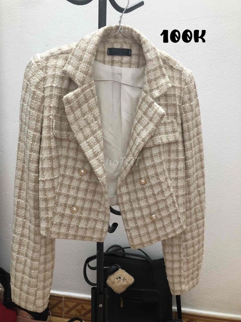 Áo khoác Nữ Tweed Kem. Mua bán Quần áo tại Quận Bắc Từ Liêm Hà Nội được đăng bởi Hằng hình 1