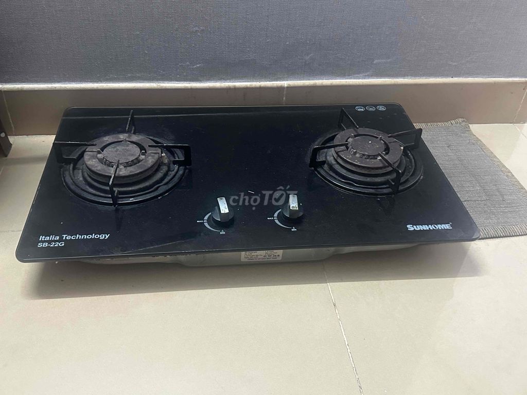 Bếp ga Sunhome SB-22G Mặt kính Đen. Mua bán Bếp, lò, đồ điện nhà bếp tại Quận 8 Tp Hồ Chí Minh được đăng bởi Giang hình 1