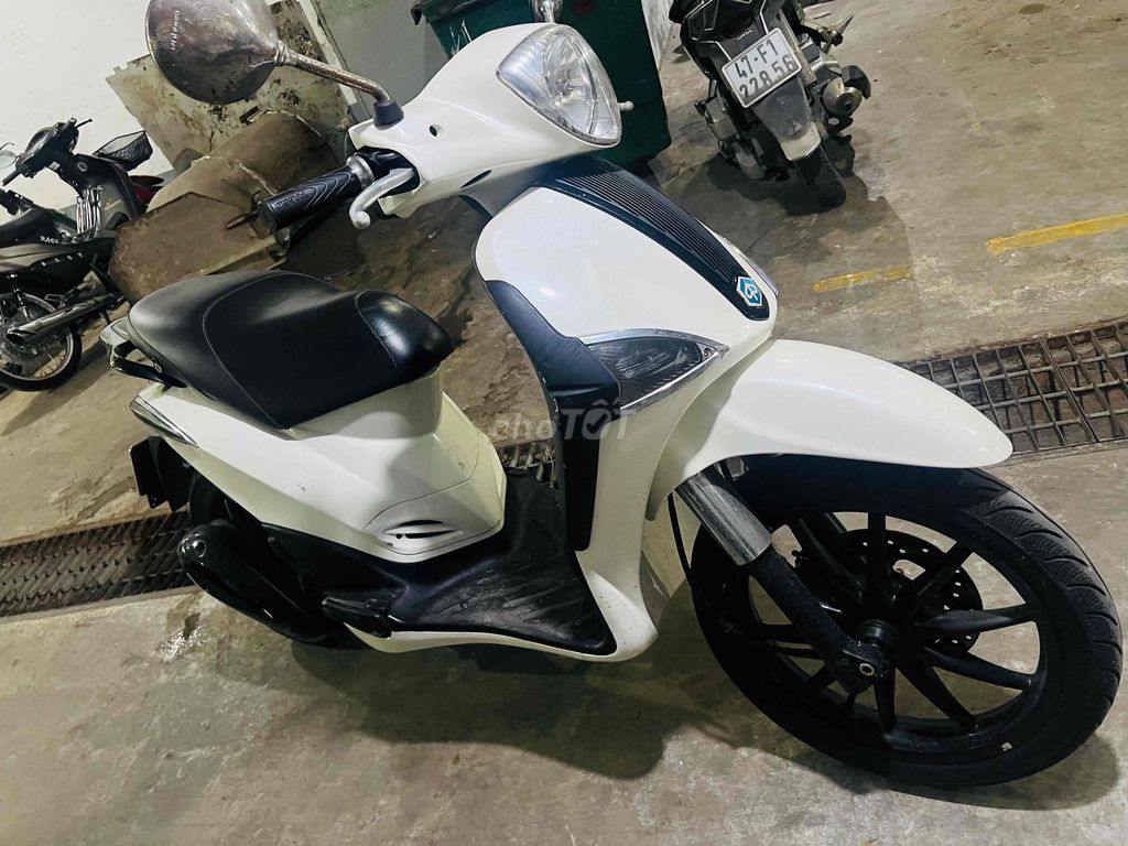Bán xe tay ga Liberty dáng đẹp long lanh. Mua bán Xe máy tại Thành phố Thủ Đức Tp Hồ Chí Minh được đăng bởi Nylee hình 3