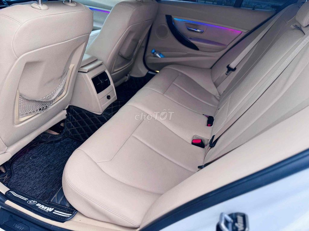 BMW 3 Series 2013 320i - 84000 km. Mua bán Ô tô tại Quận 12 Tp Hồ Chí Minh được đăng bởi Nguyễn Thanh Phước hình 10