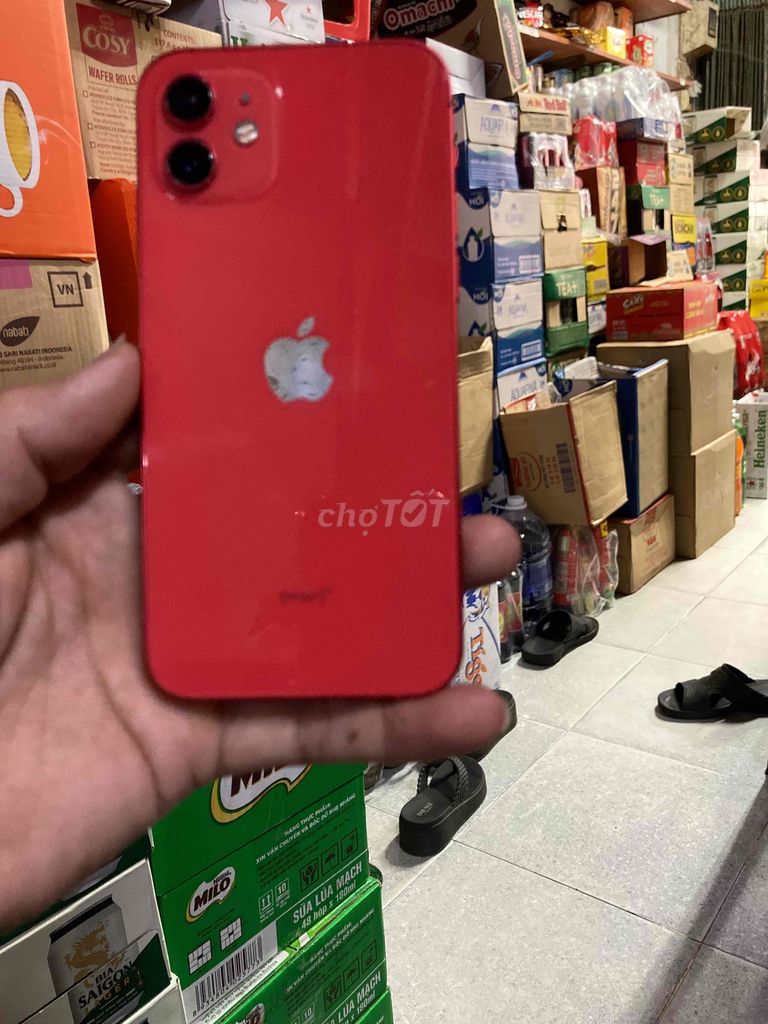 Apple iPhone 12 Qtế 128GB Đỏ Đã qua sử dụng. Mua bán Điện thoại tại Quận Bình Tân Tp Hồ Chí Minh được đăng bởi Hoang Phong hình 1